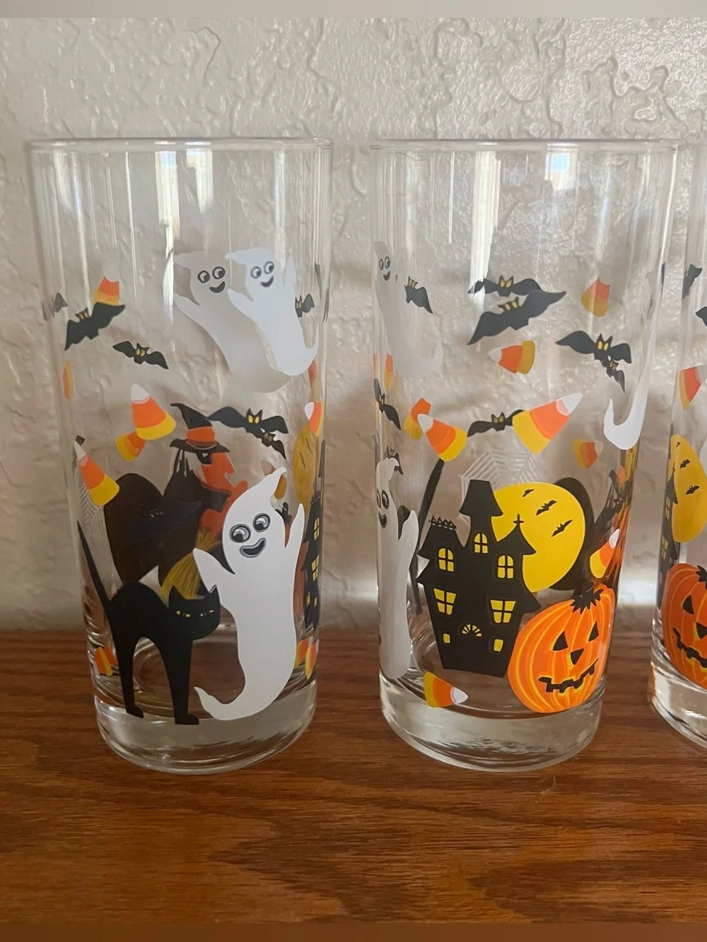 Set of 4 Rare Vintage Culver SpookyTown Halloween Glasses